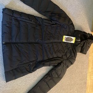 32 degrees brand wind breaker jacket. Black size small